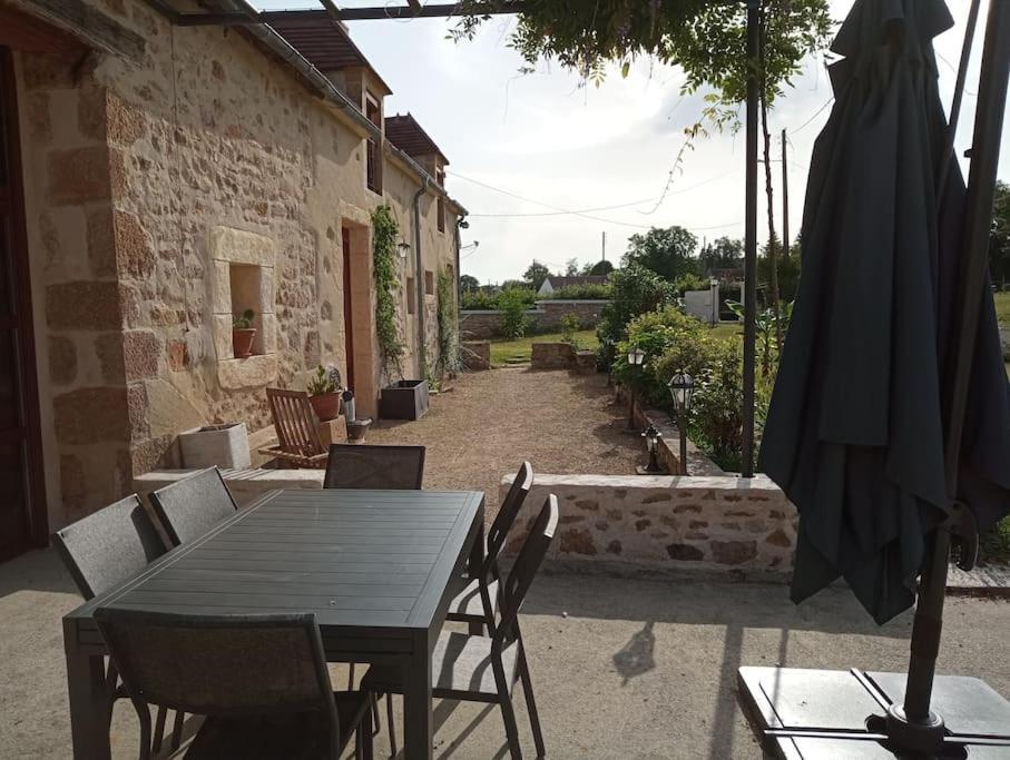 Vila Longere Berrichonne, Calme Absolu, 13 Personnes Saint-Pierre-les-Etieux Exteriér fotografie